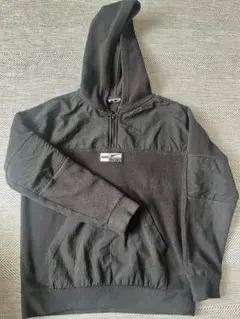 PUMA黒フリースジャケット ジップアップ
