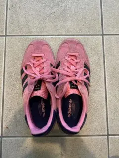 adidas ピンク ガゼル スニーカー 23.5cm