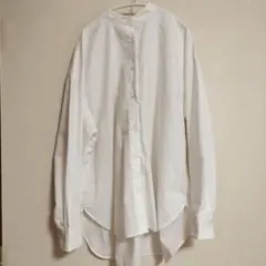 綺麗めトップス