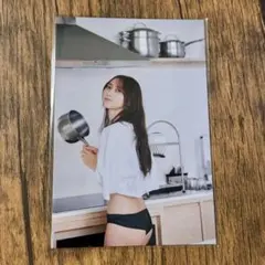 Item thumbnail for item cc5f06d9-aba8-4e6c-b434-70f6bb60b247