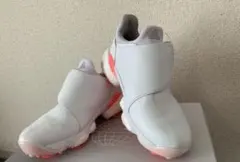 アディダスゴルフシューズ　レディース