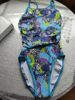 てんちゃん様専用 Mizuno ワンピース水着 カラフル模様 元箱付き