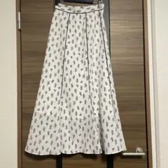 スナイデルsnidel Sustainaバリエプリントスカート