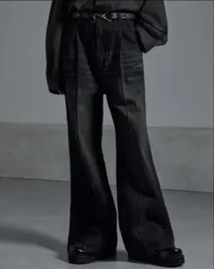 cussil TRストレッチルーズシルエットハイウエストフレアデニムパンツ　XS