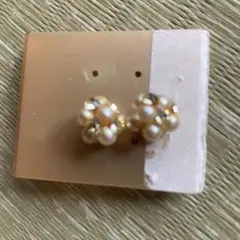 パールフラワーピアス