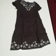 GapKids 刺繍入りワンピース 130