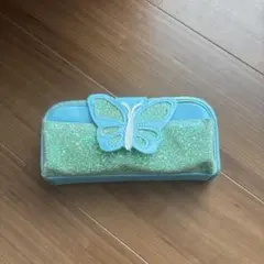 Item thumbnail for item a35114ef-9d29-42aa-bb3f-48456599d6c9