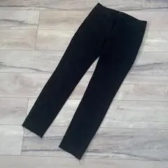 UNIQLO スキニーデニム ブラック　サイズ25