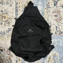 OAKLEY ESSENTIAL SHOULDER BAG 8.0