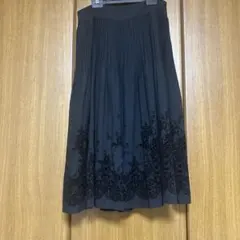インゲボルグ刺繍フレアスカート 黒