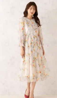 最終価格⭐ローズティアラ☆フリルフラワープリーツワンピース2025年☆46