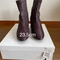 メトリーゼ、ショートブーツのサムネイル