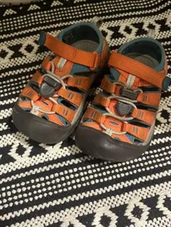 KEEN キッズサンダル オレンジ