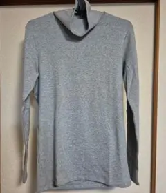 新品同様 ユニクロ UNIQLO コットンタートルネックT グレー 長袖 XL