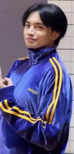 2026年最新】nerdy ジャージ ベロアの人気アイテム - メルカリ