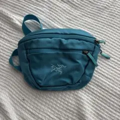 ARC'TERYX ボディバッグ ブルー