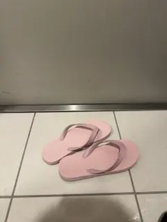 ピンク ビーチサンダル