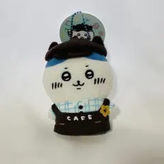 ちいかわ カフェの店員さんマスコット（ハチワレ）