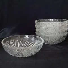 花模様のガラスボウル５個セット　SOGA GLASS