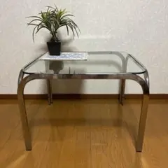 美品】IDC大塚 ガラスラウンドテーブル サイドテーブル - メルカリ