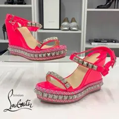 クリスチャンルブタン ピラリヤド パテント スタッズ ウェッジソール サンダル