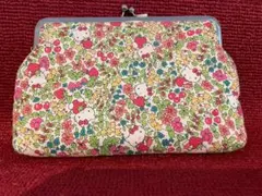 極美品‼️ 【ハンドメイド】ハローキティ 花柄 がま口ポーチ