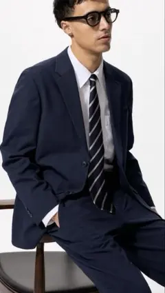 美品UNIQLO感動ジャケット（ウールライク） ネイビー　サイズS