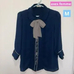 axes femme ブラウス 紺　Mサイズ　透け感　リボン