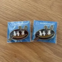 Moominvalley ニョロニョロ　ピンバッジ 2個セット　非売品