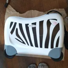 Samsonite ゼブラ柄キャリーバッグ　車　リュックサックセットのサムネイル