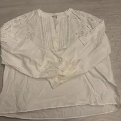 ZARA 刺繍レース 長袖ブラウス ホワイト XSのサムネイル