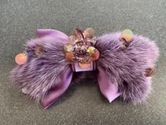 accaアッカミンクファー付きバレッタ