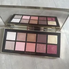 Yves Saint Laurent アイシャドウパレット 10色入り