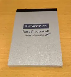 STAEDTLER スケッチブック小と筆と色鉛筆バラのサムネイル