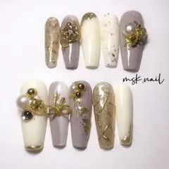 【ネイルチップ】ホワイト　グレー　ゴールド