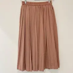 スカート　プリーツスカート 膝丈　ベージュ系　ゴムウエスト　ゆったり　綺麗め