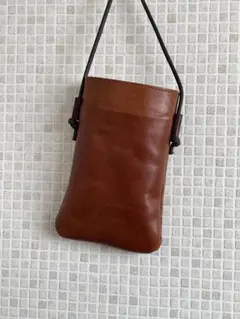 スマホショルダー　ブラウンdb