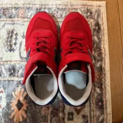 New Balance 373 レッド　22㎝