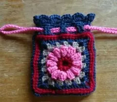 かぎ編み 巾着 ハンドメイド ぷっくり♪ お花モチーフ ♪ 新品
