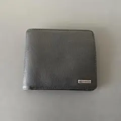pierre cardin ブラック 二つ折り財布のサムネイル