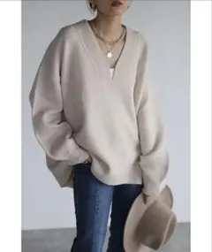 Bonjour Sagan ベージュVネック 長袖セーター