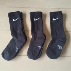 【新品】S 21〜23cm NIKE 黒・キッズソックス 靴下 3足セット