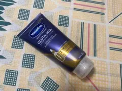Vaseline Gluta-Hya Overnight Radianceのサムネイル