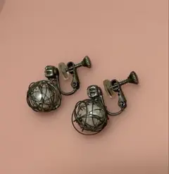 【GOLDY】 パール風 イヤリングのサムネイル