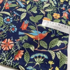 インターモードリバティ　大判ハンカチーフ　ケイツビー柄