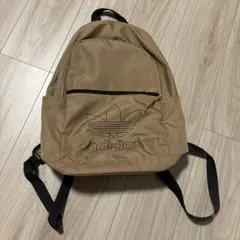 adidas トレフォイル リュック バックパック ベージュ