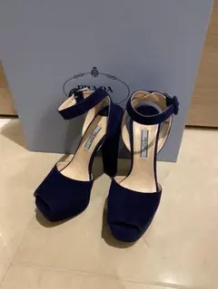 PRADA⭐︎サンダル　ネイビー