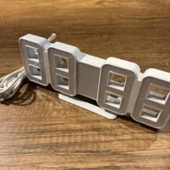 IKEA LEDデジタル置時計 ホワイトのサムネイル
