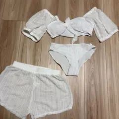 セパレート水着のサムネイル