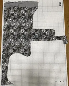 はぎれ ミナペルホネン 生地 ロジー グレー